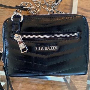 Steve Madden crossbody bag, new without tags.